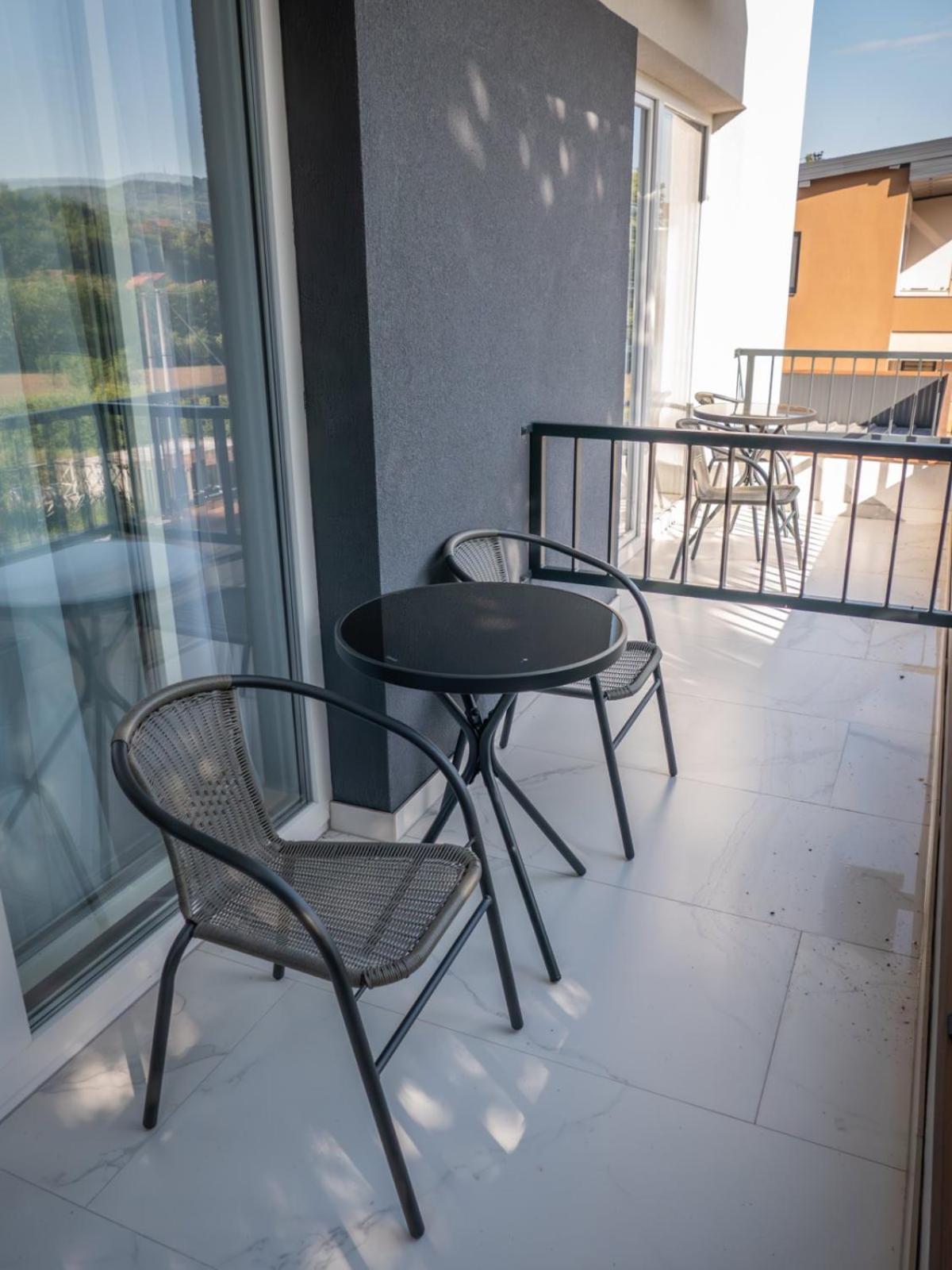 Sunny Corner Apartments Visoko Eksteriør billede